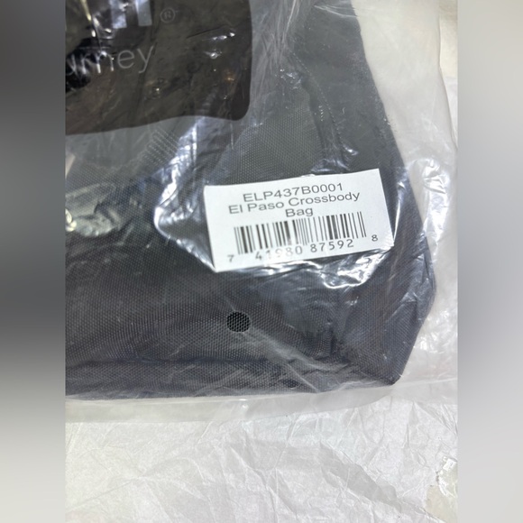 Baggallini El Paso C/B Bag. Black/Silver. - Picture 14 of 14